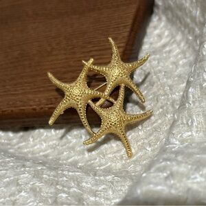 Gold Starfish Brooch